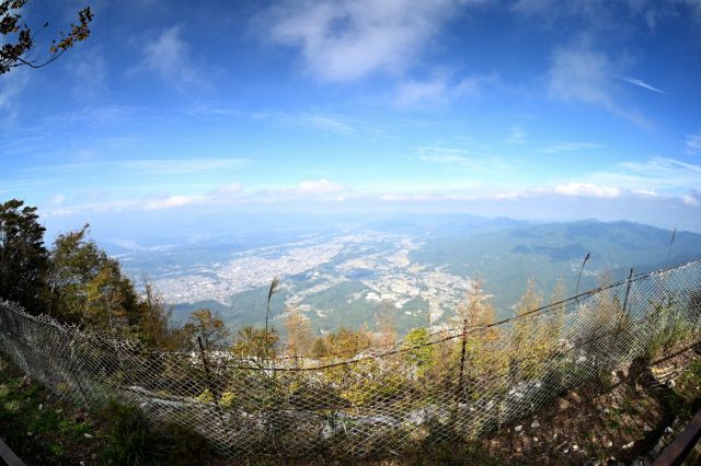 山頂より